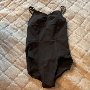Ivivva girls bodysuit size 10